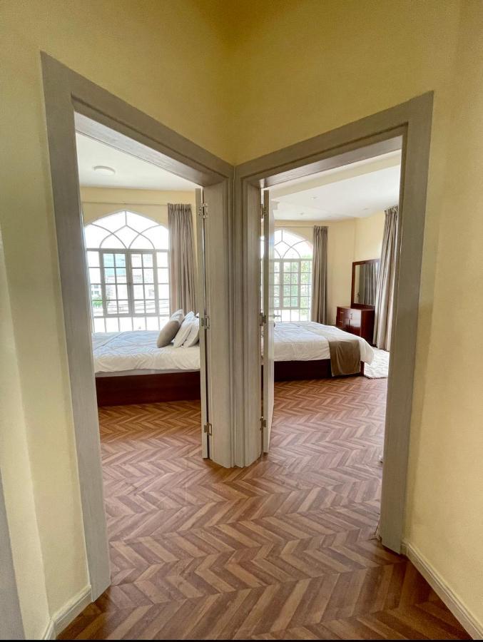Deluxe Apartment Маскат Екстериор снимка