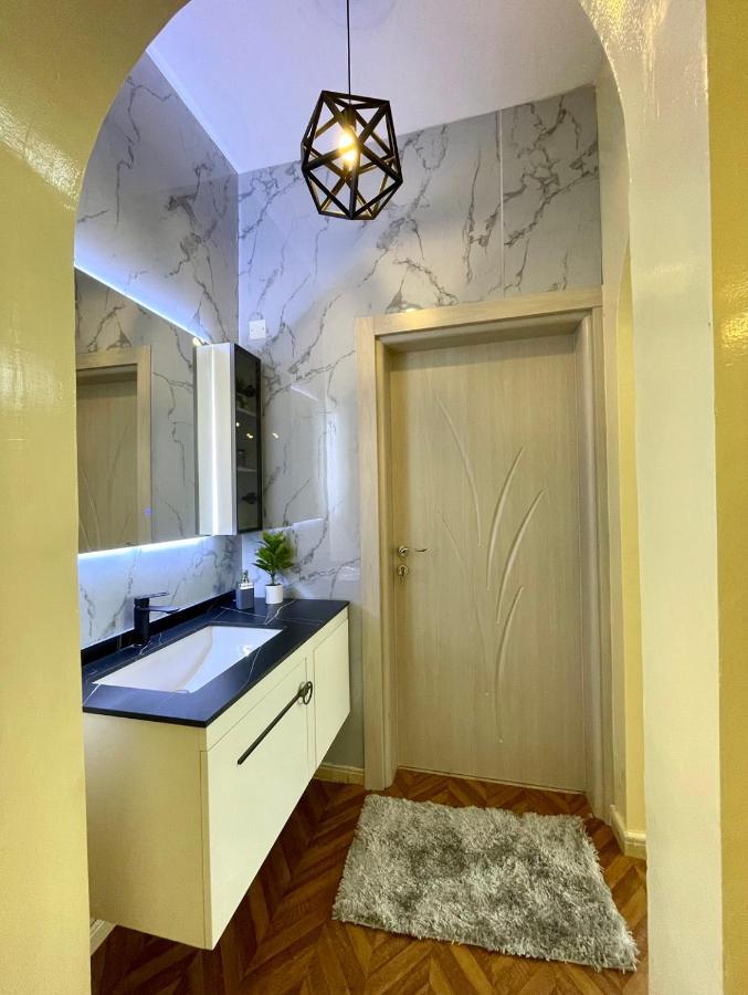 Deluxe Apartment Маскат Екстериор снимка