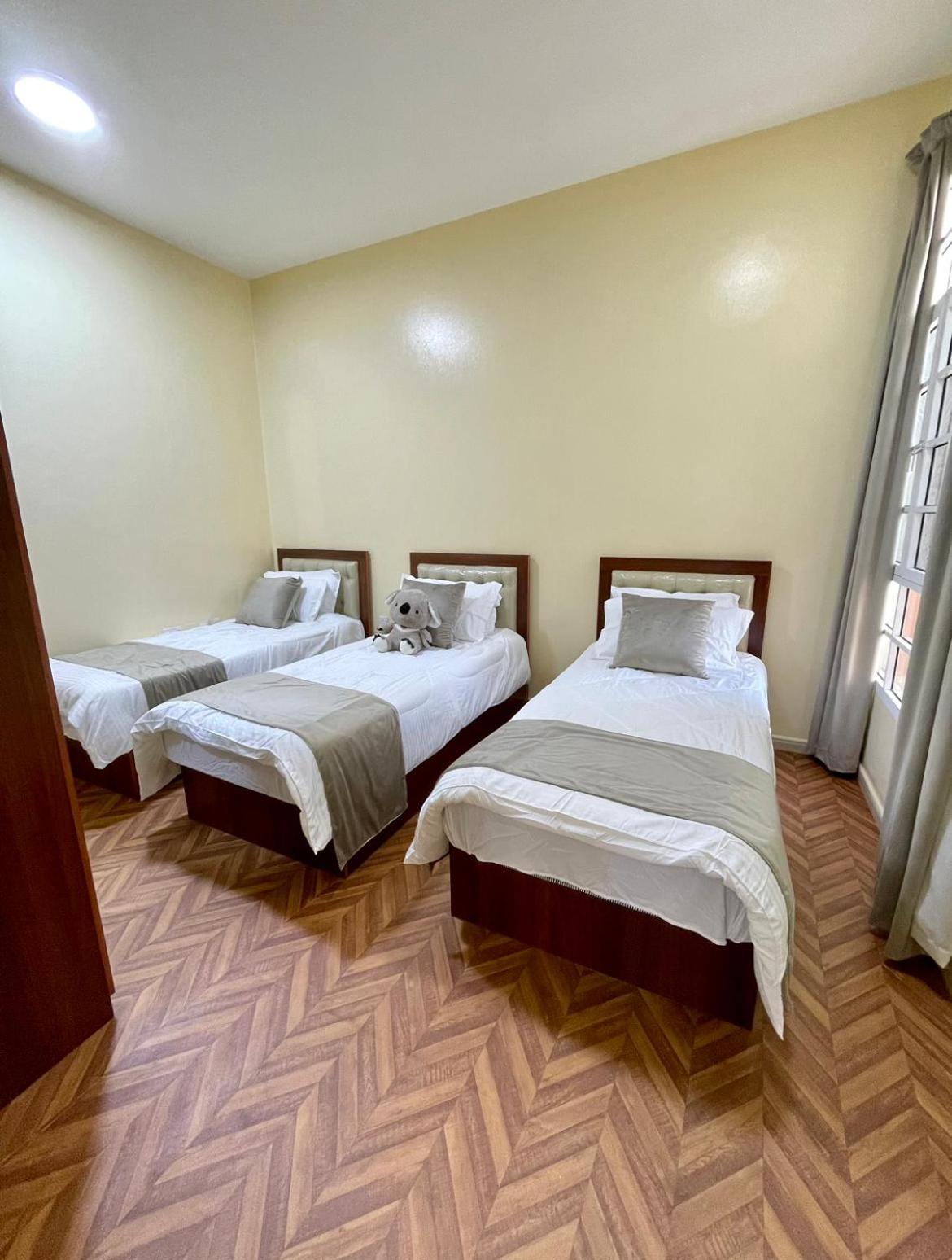 Deluxe Apartment Маскат Екстериор снимка